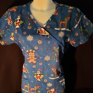 Scrub Top - Winter Holiday